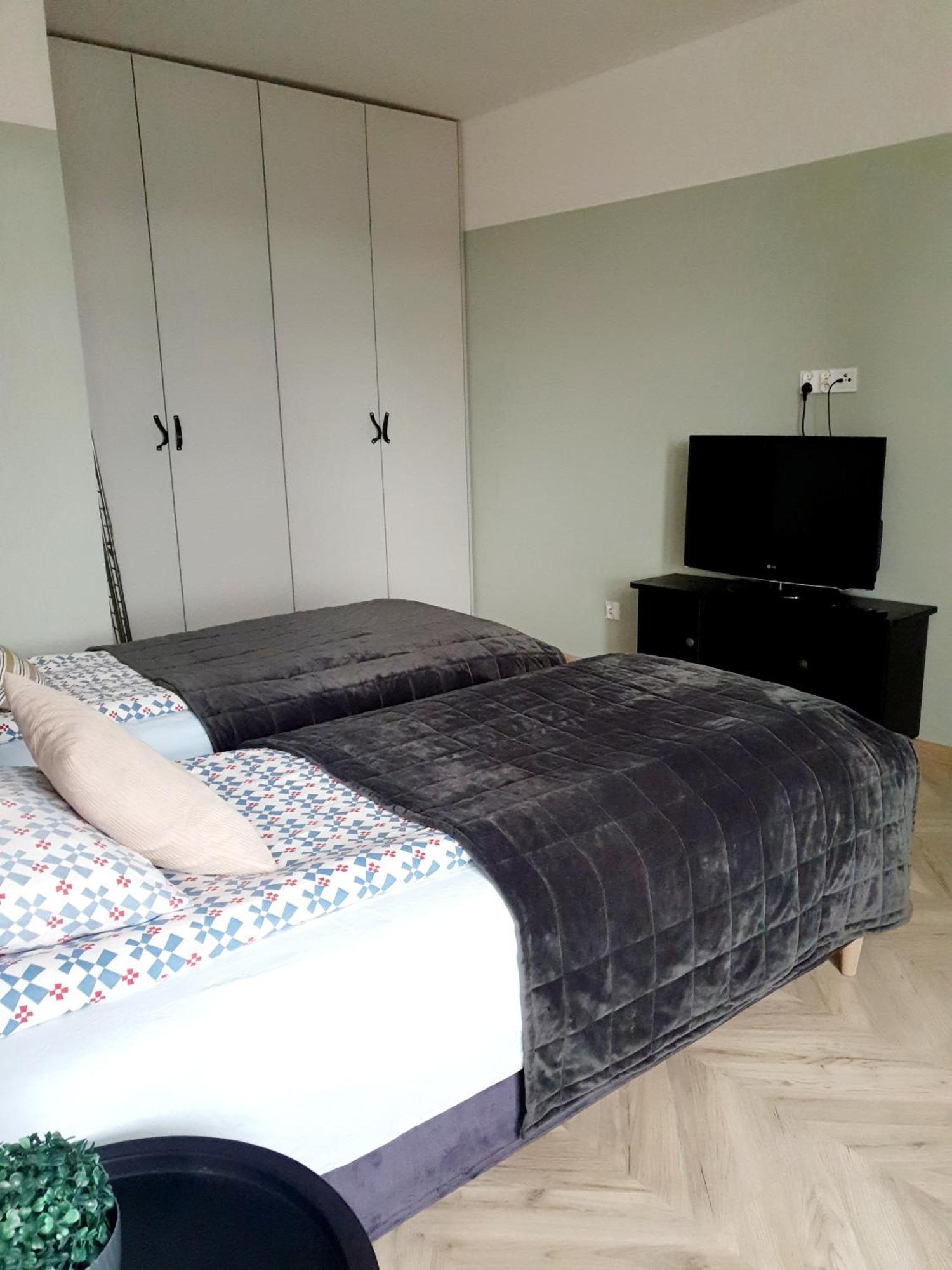 Apartamenty W Kamienicy - Centrum, Bezplatny Parking Елк Стая снимка